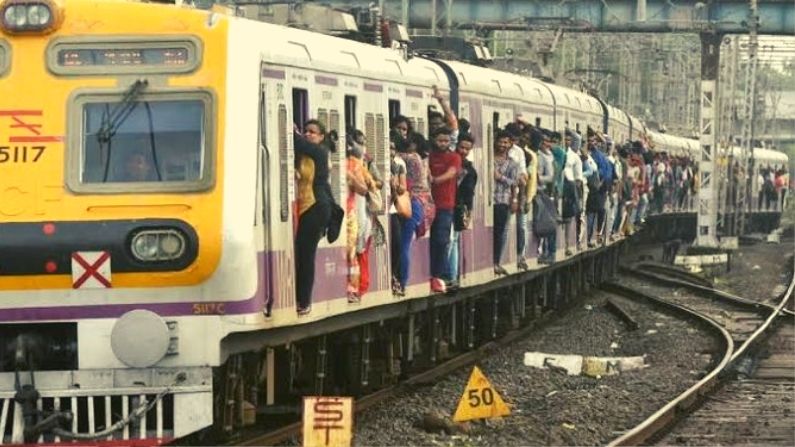 Mumbai-Local-train.jpg