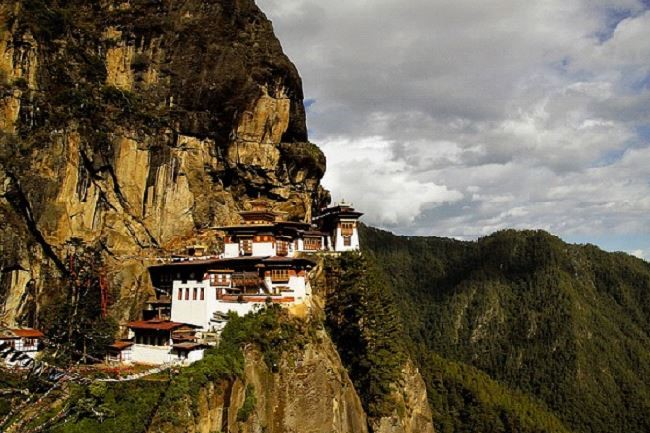 Taj-Bhutan-.jpg