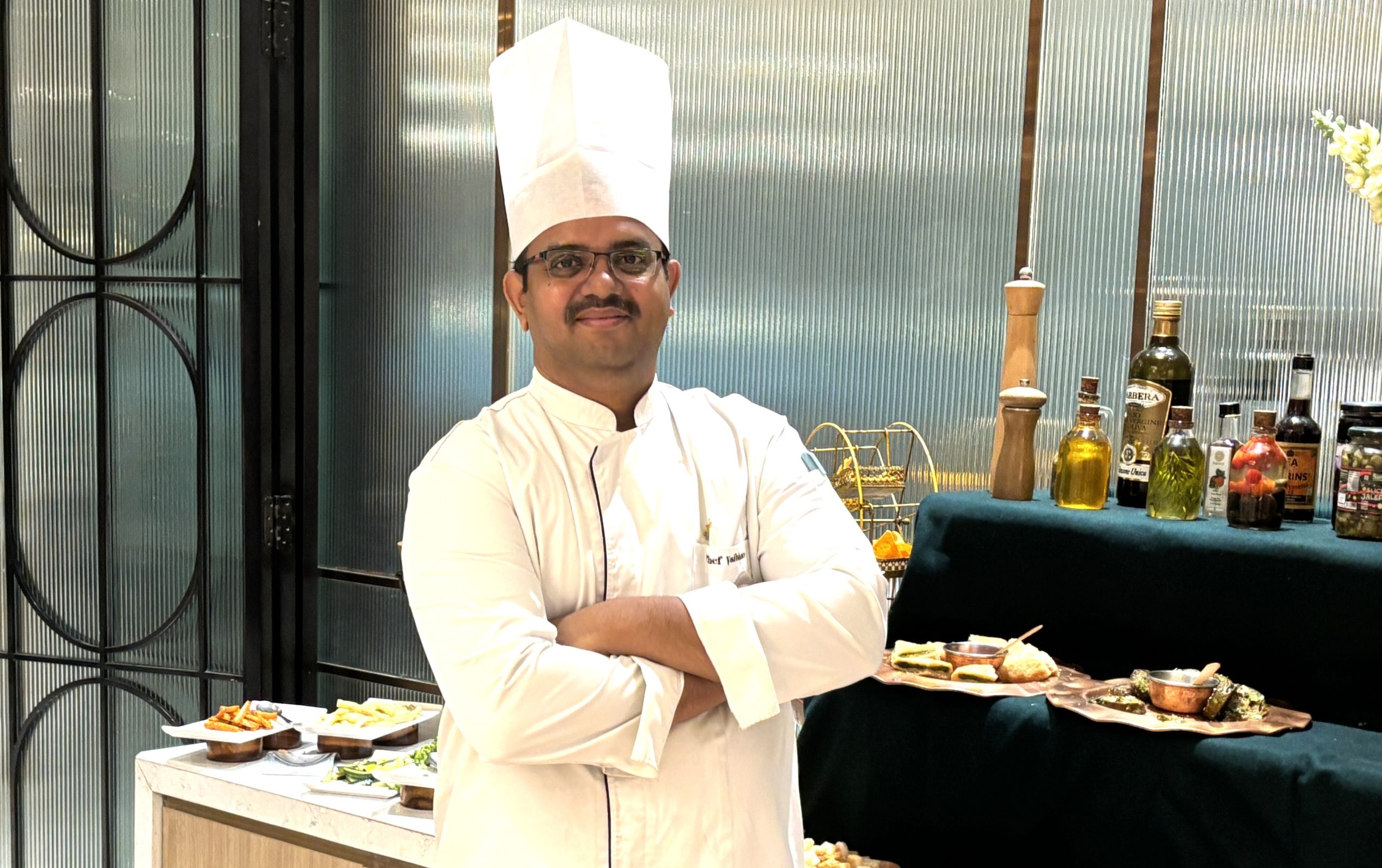 CHEF-VIKAS-GAWAD-RADISSON-GOREGAON-2-scaled.jpg