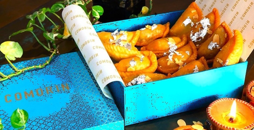 Comorin-Gujjiya-hamper-image-1.jpeg