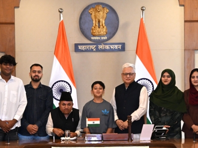 Poonch Youth Delegation Calls on Maharashtra Governor in Mumbai