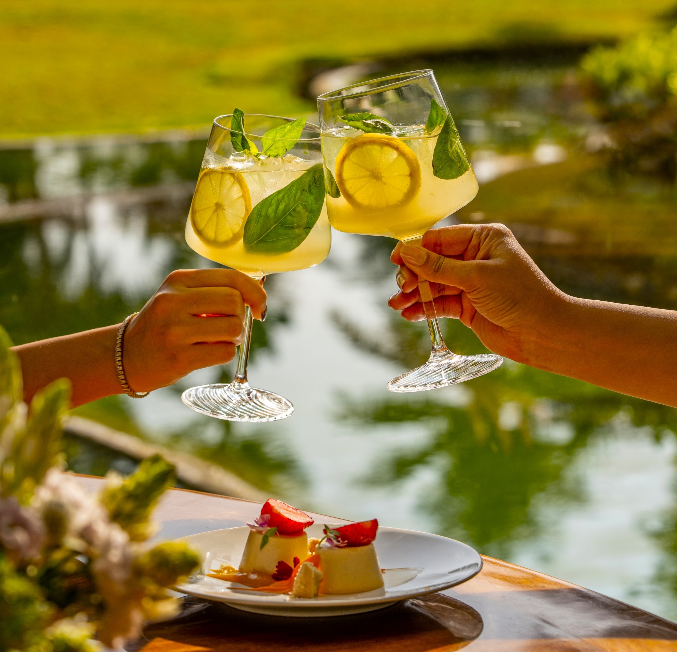 Lotus-Cafe-Brunch-1.jpg